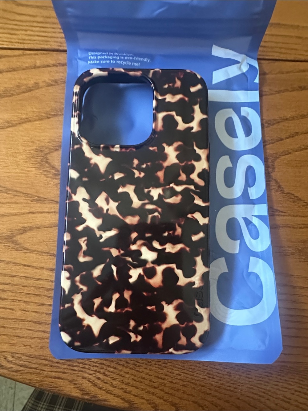 🆕NWT Casely “Shell Shocked”Tortoise Print iPhone 14 Pro Case